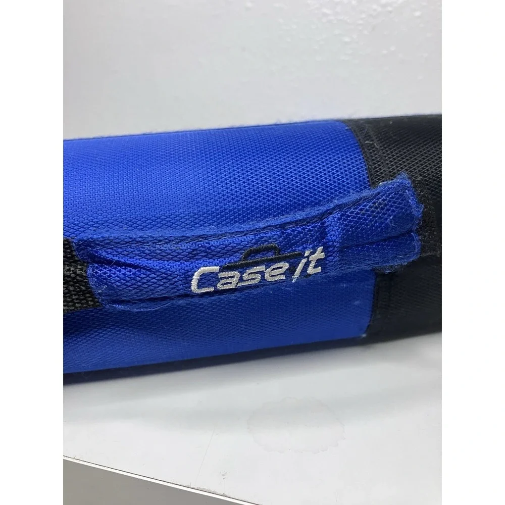 Case-It Dual Ring Zipper Binder Two D-Rings 3-4